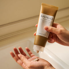 Aplicación suave de Centella Ampoule Foam
